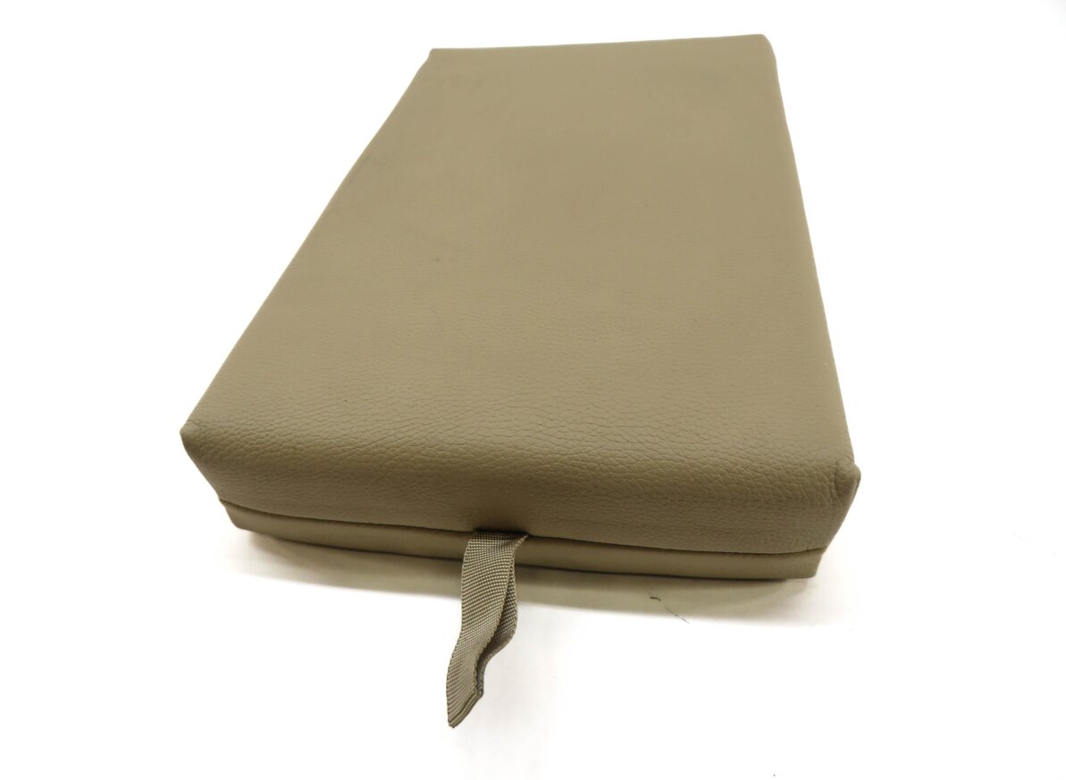 Thumbnail 4: 2014 BMW 428i (F32) REAR SEAT CENTER CONSOLE ARMREST CUP HOLDER (VENETO BEIGE)