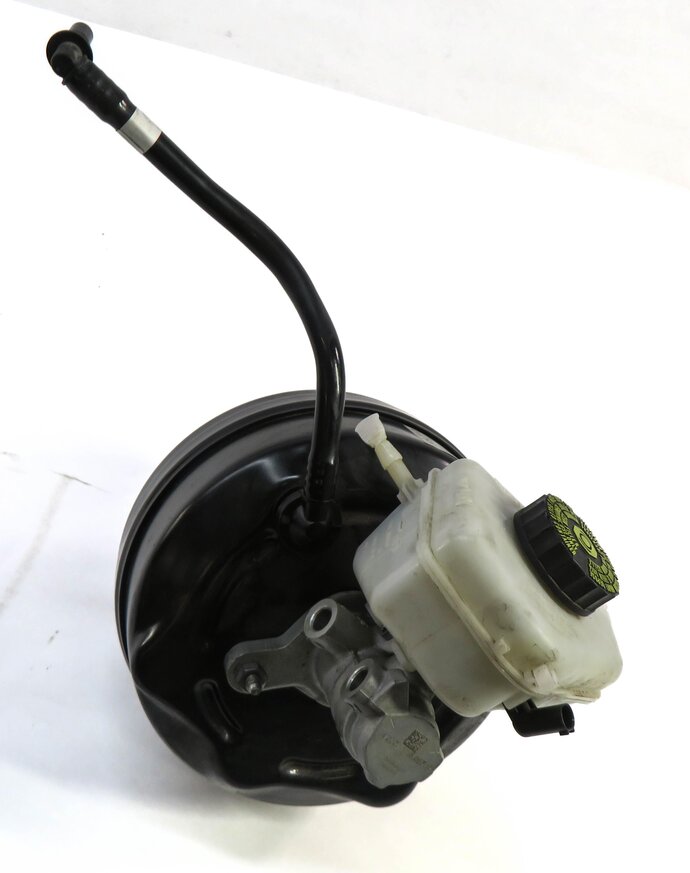 Thumbnail 4: 13-20 BMW 2 3 4 SERIES (F22 F30 F32 F34) POWER BRAKE BOOSTER w/ MASTER CYLINDER