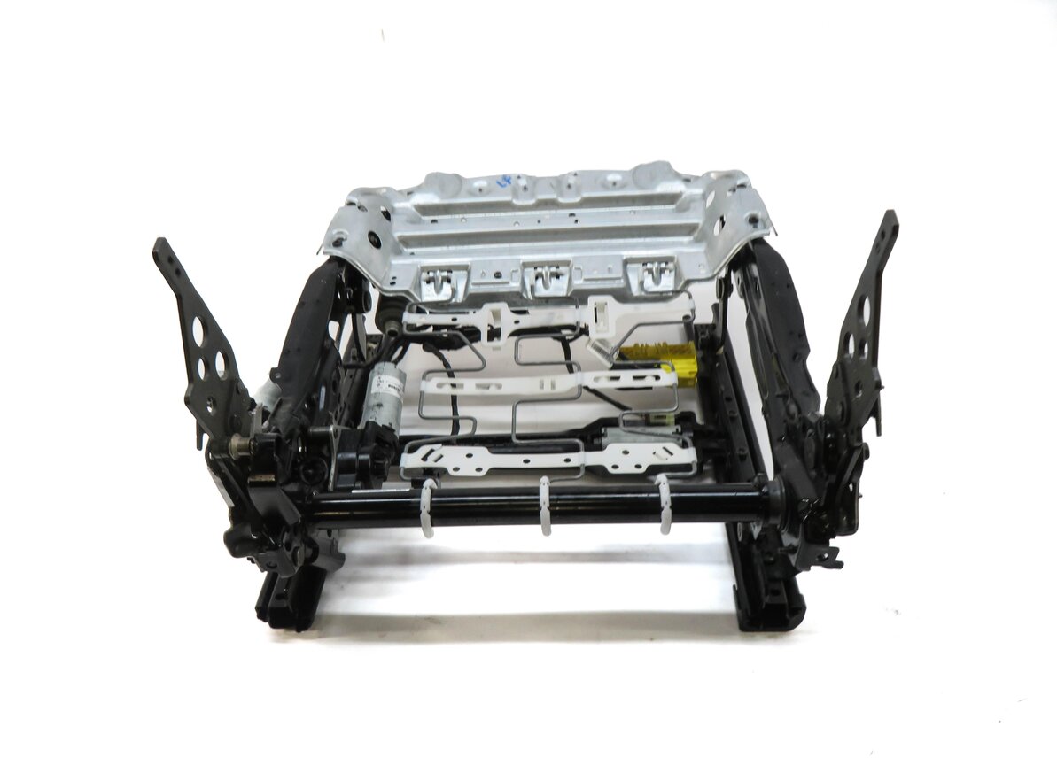 Thumbnail 2: 14-20 BMW 228i 230i 235i 428i 430i 435i 440i (F22 F32) COUPE - DRIVER SEAT TRACK