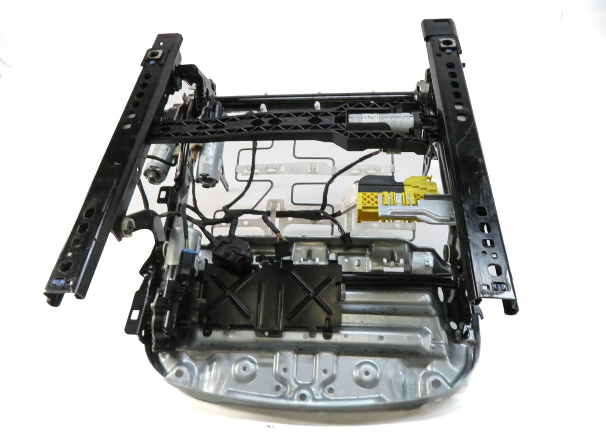 Thumbnail 4: 14-20 BMW 228i 230i 235i 428i 430i 435i 440i (F22 F32) COUPE - DRIVER SEAT TRACK