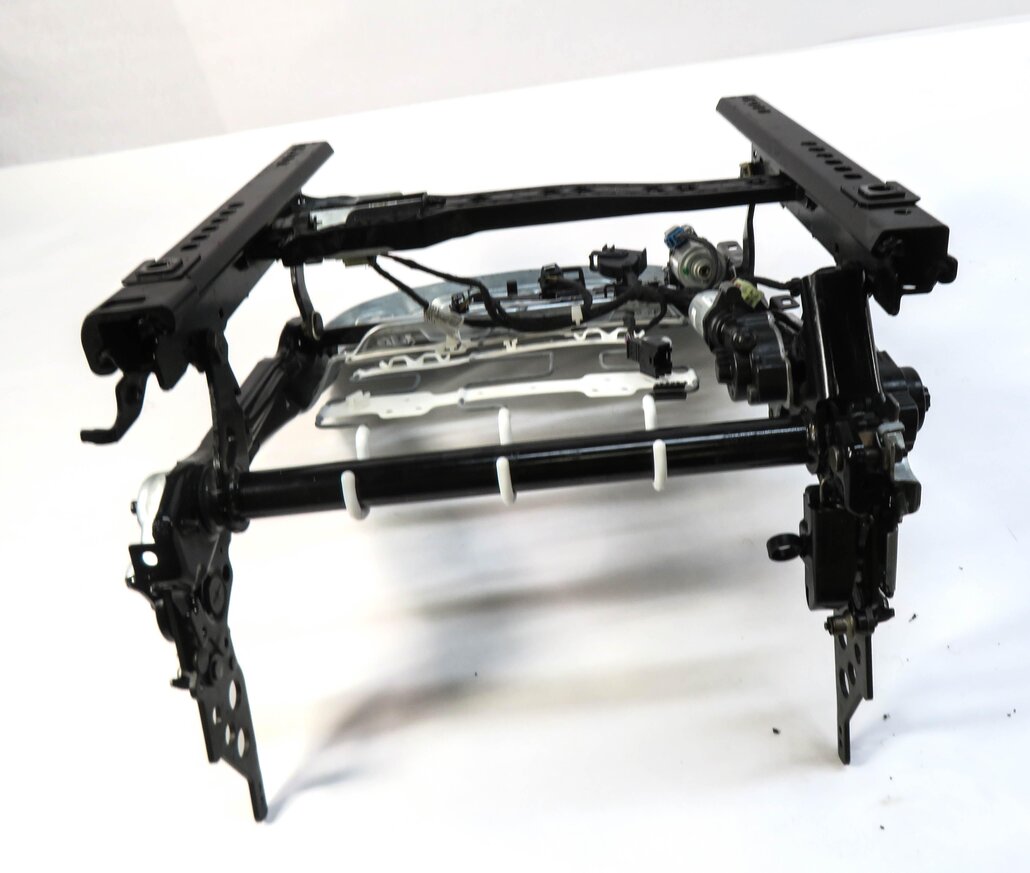 Thumbnail 5: 14-20 BMW 228i 230i 235i 428i 430i 435i 440i (F22 F32) COUPE - DRIVER SEAT TRACK