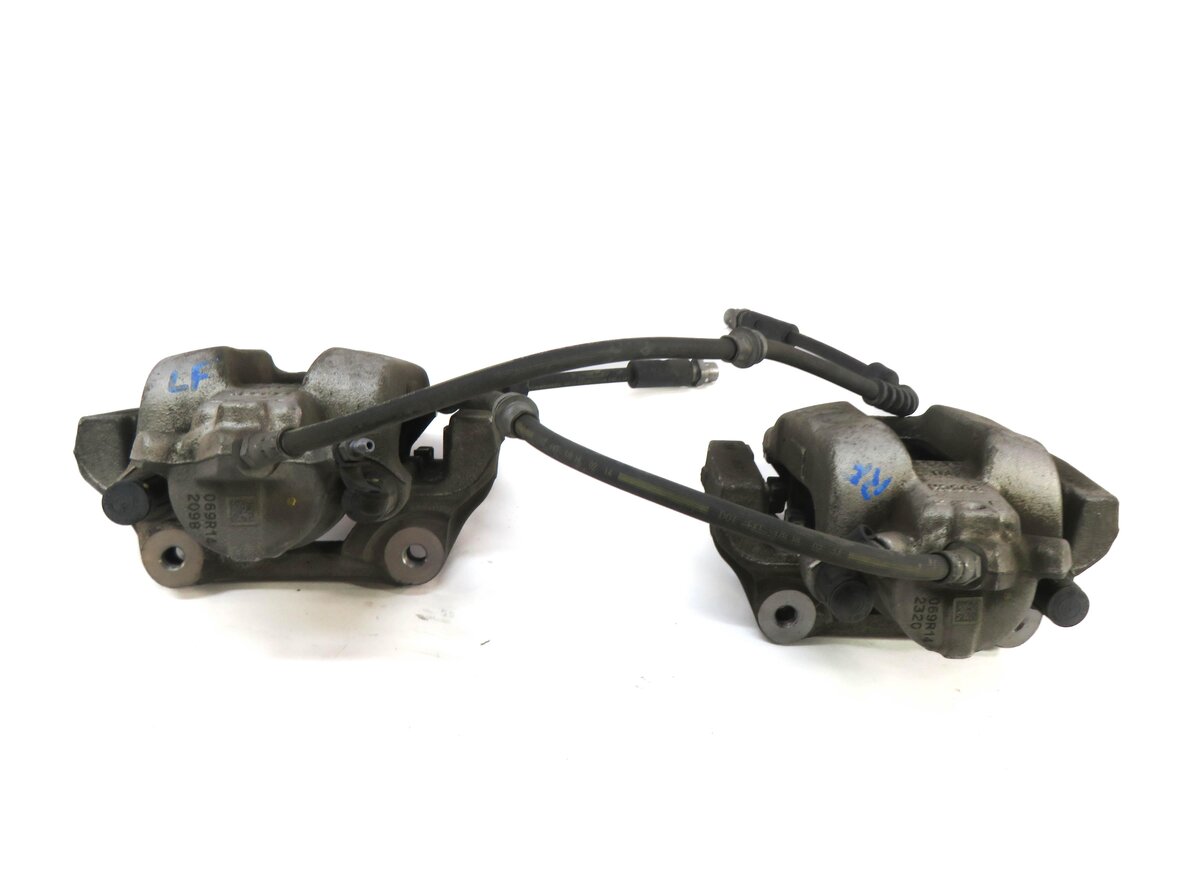 Thumbnail 5: 2012-2020 BMW 2 / 3 / 4 SERIES (F22 F30 F32) FRONT & REAR BRAKE CALIPER SET-4