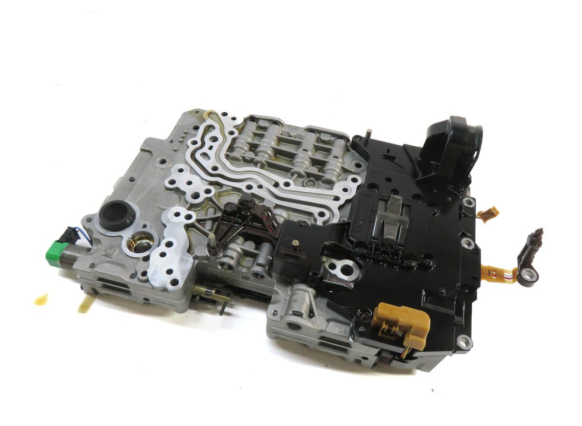 14-16 BMW 228i 328i 428i 528i (F22 F30 F32 F10) 8HP-45 TRANSMISSION VALVE BODY