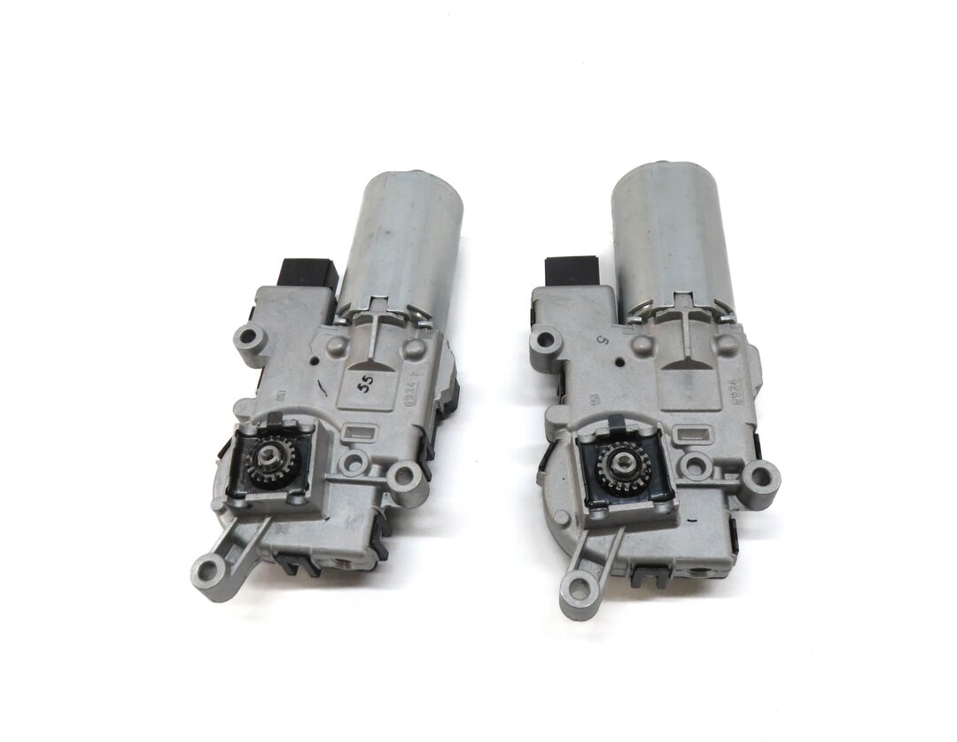 Thumbnail 3: 2004-2013 BMW X5 (E53 E70) PANORAMIC SUN ROOF SUNROOF WINDOW MOTOR SET-2