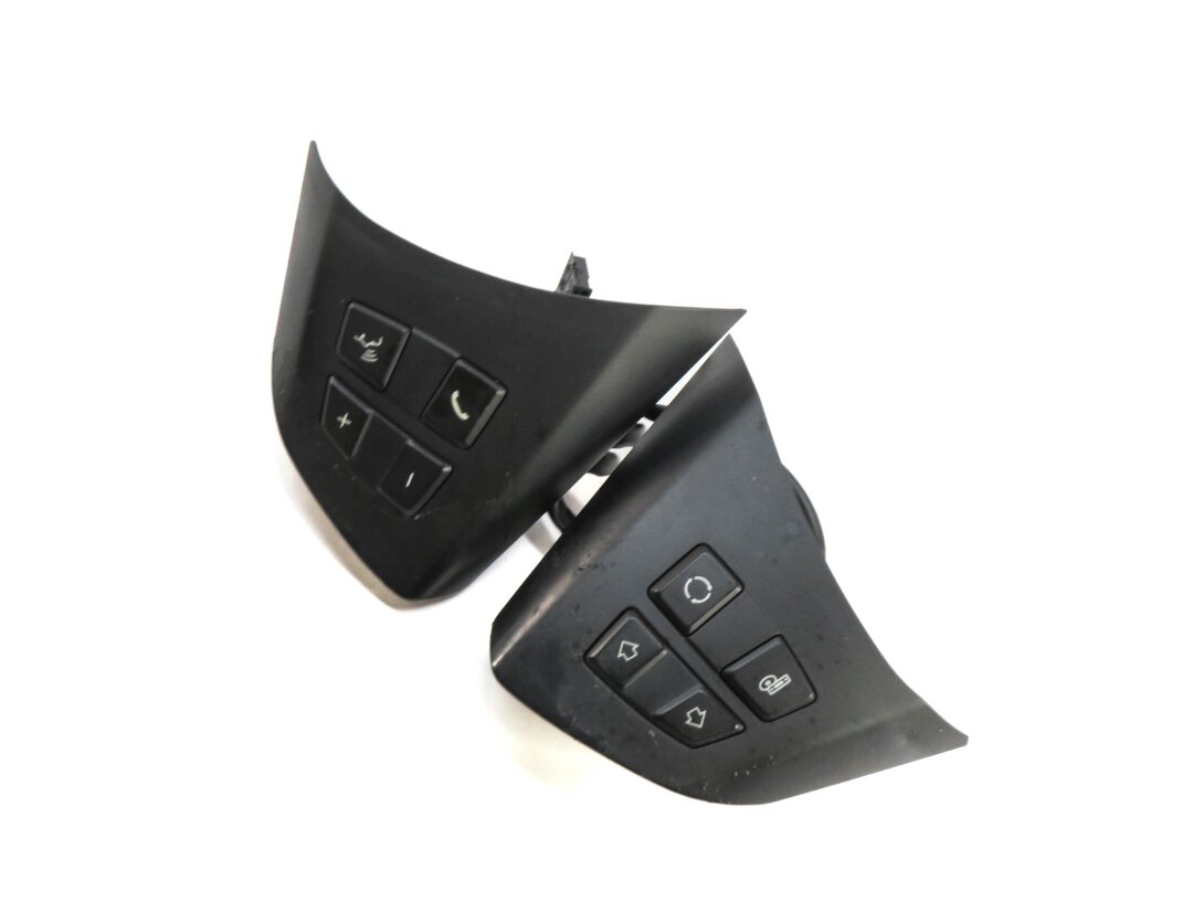 2011 BMW X5 (E70) STEERING WHEEL SWITCH BUTTON SET-2 w/ TRIM