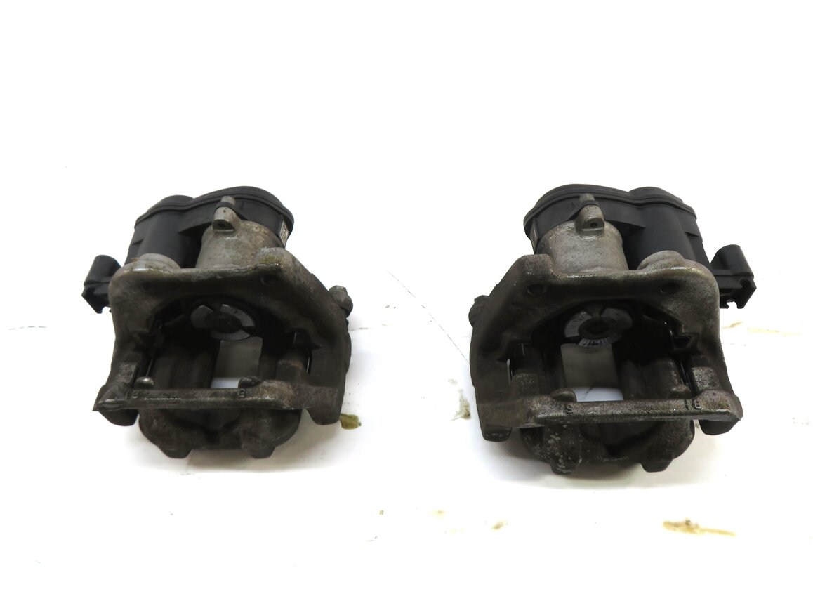 Thumbnail 5: 2011-2016 BMW 528i 535i (F10) REAR LEFT & RIGHT ABS DISC BRAKE CALIPER SET-2