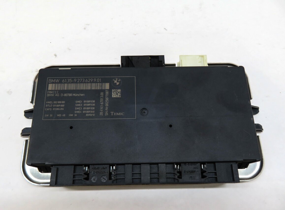 Thumbnail 2: 10-17 BMW 5 6 7 M5 X3 X4 (F06 F10 F12 F25 F26) FRM III BODY LIGHT CONTROL MODULE