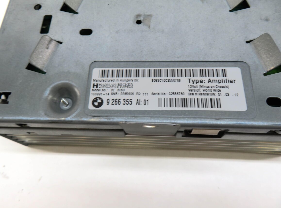 Thumbnail 4: 11-13 BMW 528i 535i 550i (F10) RADIO STEREO AUDIO AMP AMPLIFIER (HARMAN BECKER)