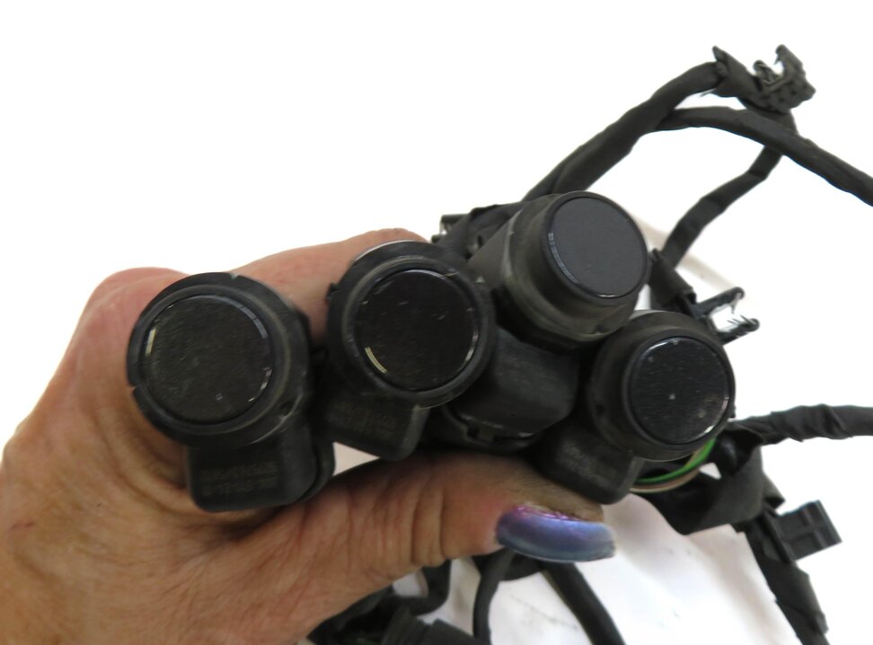 Thumbnail 4: 2012 BMW 528i (F10) FRONT PDC PARK DISTANCE SENSOR SET w/ HARNESS (GRAY B90)