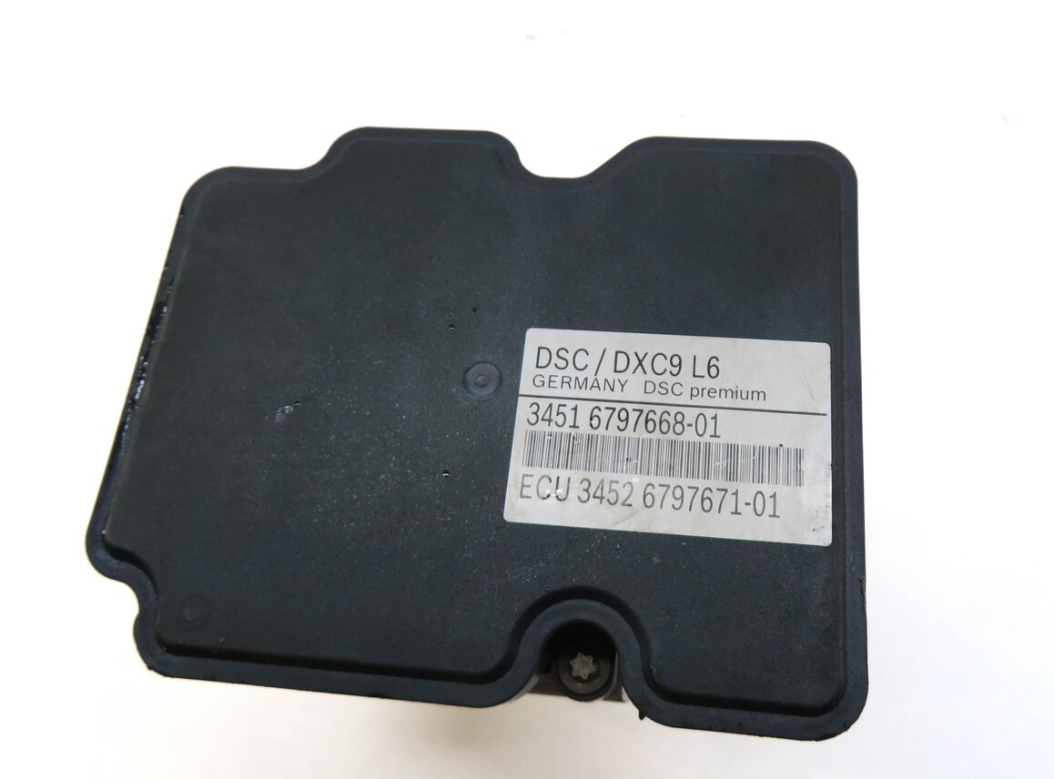 Thumbnail 4: 2012-2019 BMW 5 6 7 SERIES (F01 F02 F04 F06 F10 F12) ABS BRAKE PUMP w/ MODULE