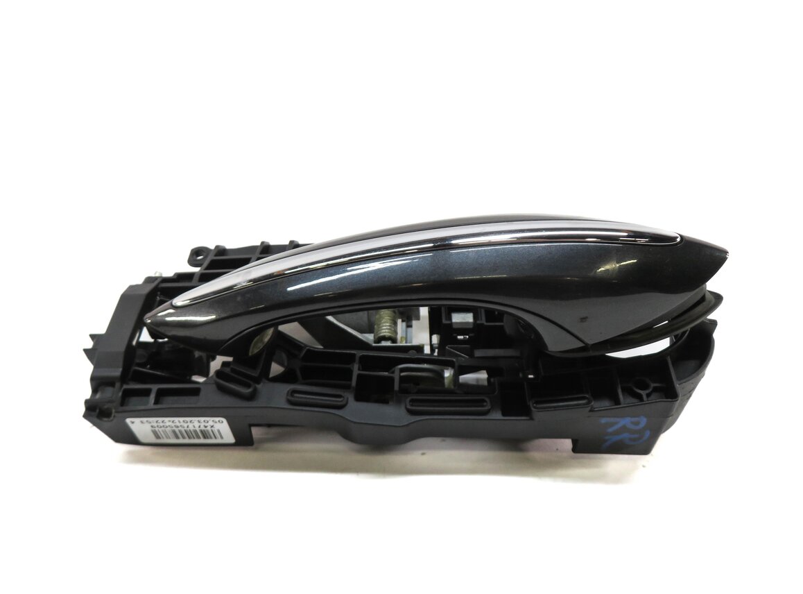 Thumbnail 2: 2011-2016 BMW 528i 535i 550i M5 (F10) RIGHT REAR DOOR HANDLE w/ LIGHT (GRAY)