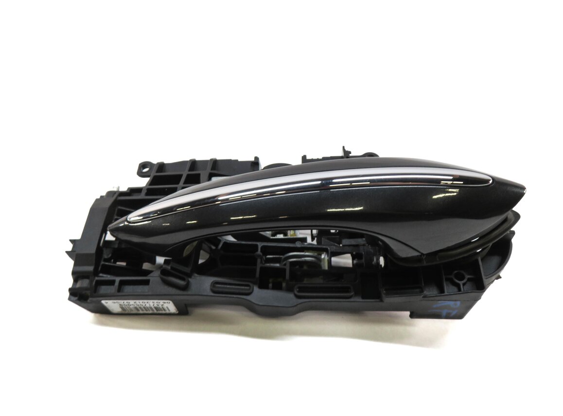 Thumbnail 2: 2011-2016 BMW 528i 535i 550i M5 (F10) RIGHT FRONT DOOR HANDLE w/ LIGHT (GRAY)