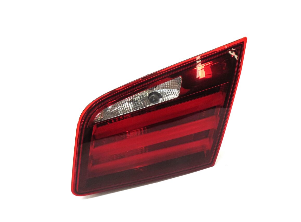 Thumbnail 1: 11-13 BMW 528i 535i 550i M5 (F10) RIGHT REAR INNER TRUNK TAILLIGHT LIGHT LAMP
