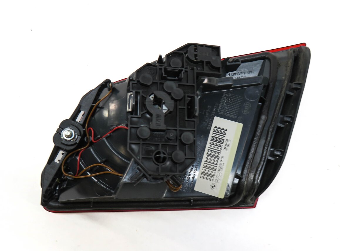 Thumbnail 5: 2011-2013 BMW 528i 535i 550i M5 (F10) LEFT REAR INNER TRUNK TAILLIGHT LIGHT LAMP