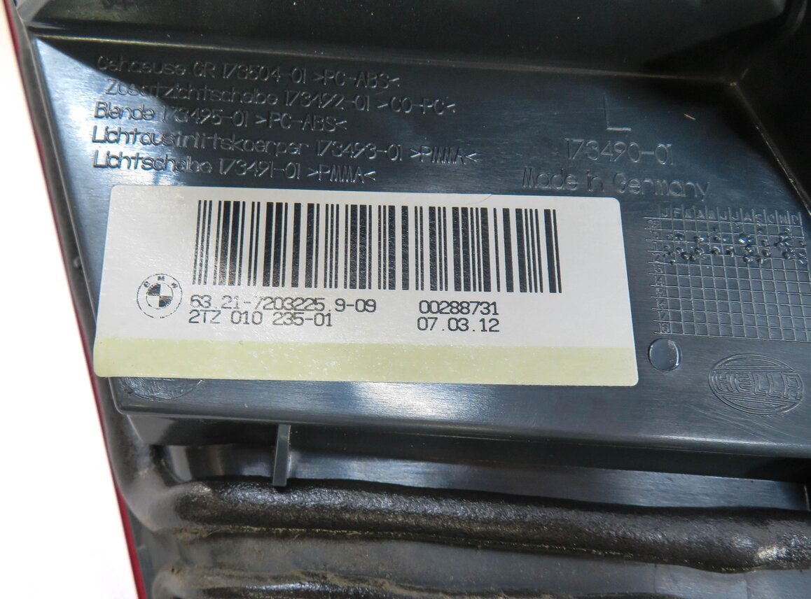 Thumbnail 6: 2011-2013 BMW 528i 535i 550i M5 (F10) LEFT REAR INNER TRUNK TAILLIGHT LIGHT LAMP