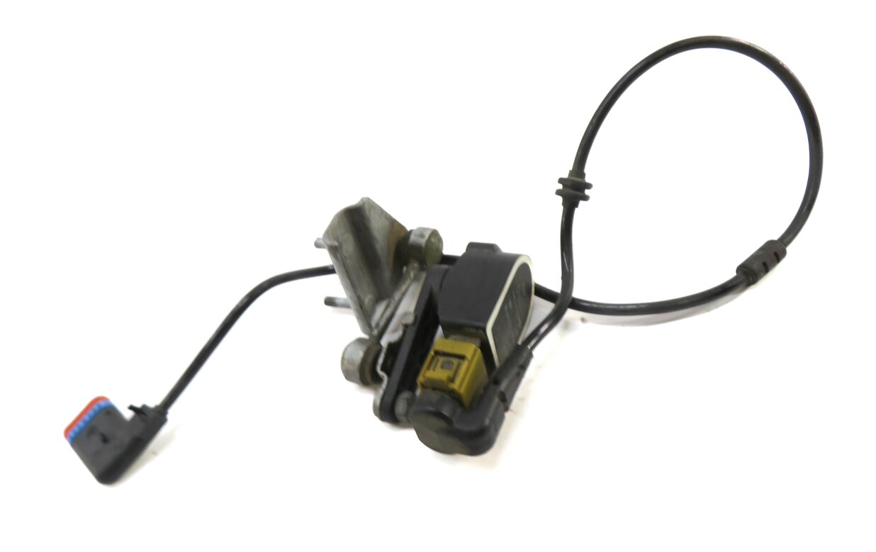 Thumbnail 2: 2017 MERCEDES CLS63 AMG (W218) LEFT DRIVER REAR SUSPENSION HEIGHT LEVEL SENSOR