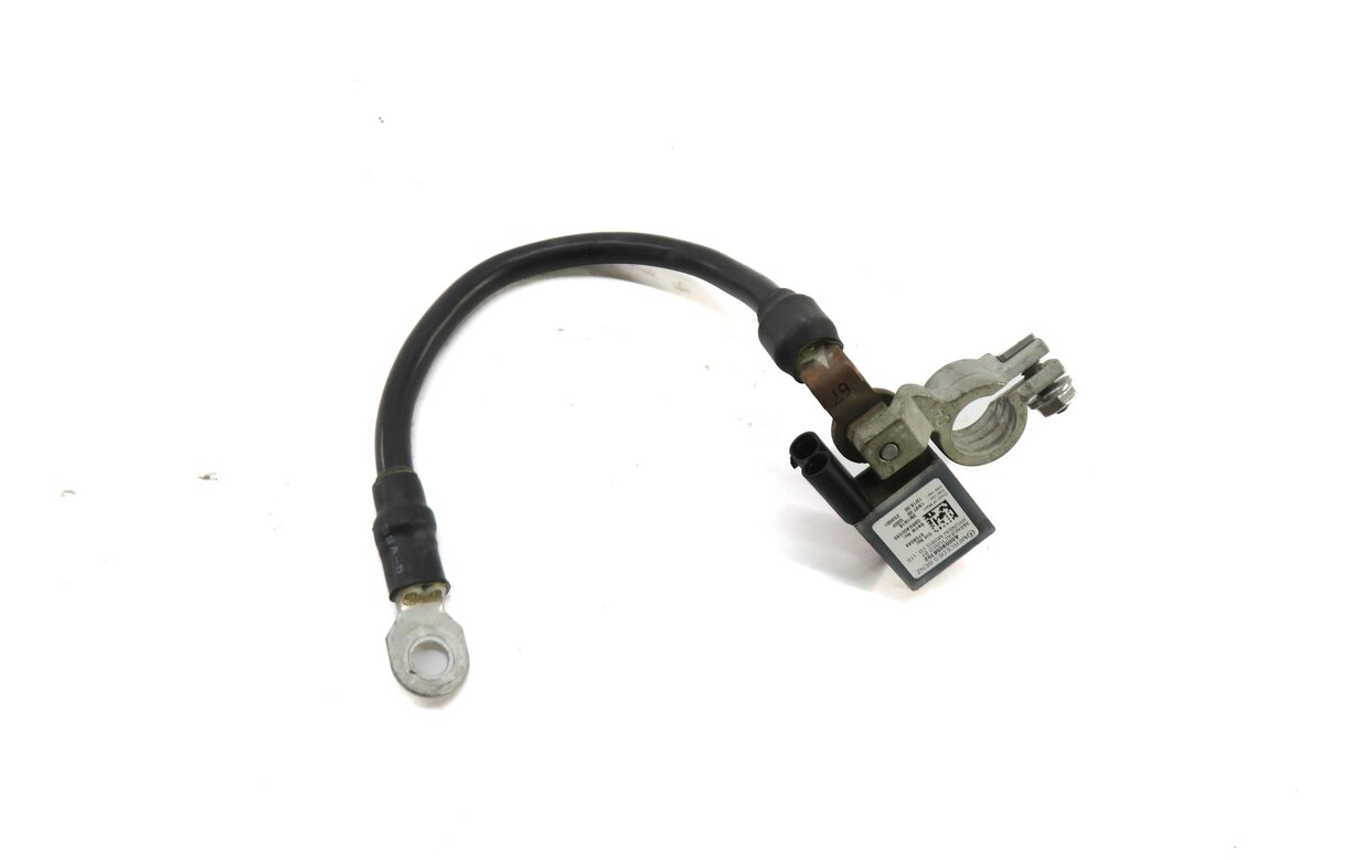 Thumbnail 2: 2017 MERCEDES CLS63 AMG (W218) NEGATIVE BATTERY CABLE