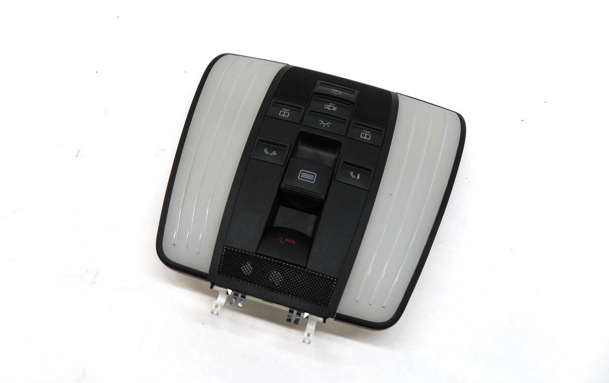 2017 MERCEDES CLS63 AMG (W218) FRONT DOMELIGHT DOME LIGHT LAMP (BLACK)
