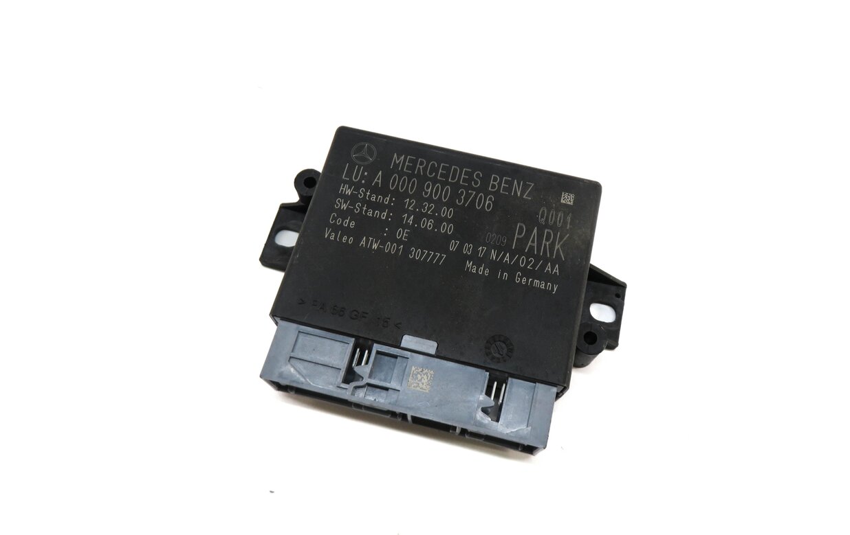 13-18 MERCEDES E GLA GLE CLS (W207 W212 W156 W218 X166) PDC PARK ASSIST MODULE