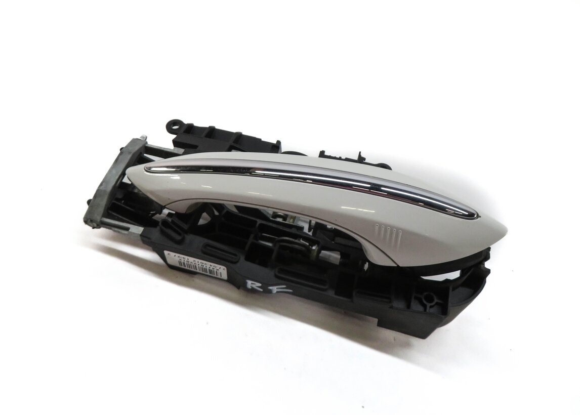 09-19 BMW 5 6 7 SERIES (F01 F10 F12) RIGHT FRONT COMFORT DOOR HANDLE (WHITE)