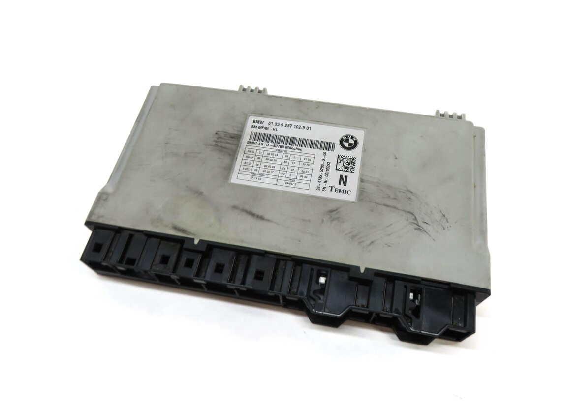 10-17 BMW 5 6 7 SERIES F01 F06 F10 FRONT LEFT DRIVER COMFORT SEAT CONTROL MODULE
