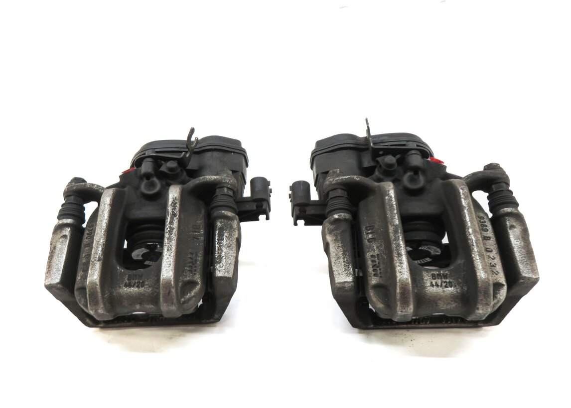 Thumbnail 2: 2011-2016 BMW 528i 535i (F10) REAR LEFT & RIGHT ABS DISC BRAKE CALIPER SET-2