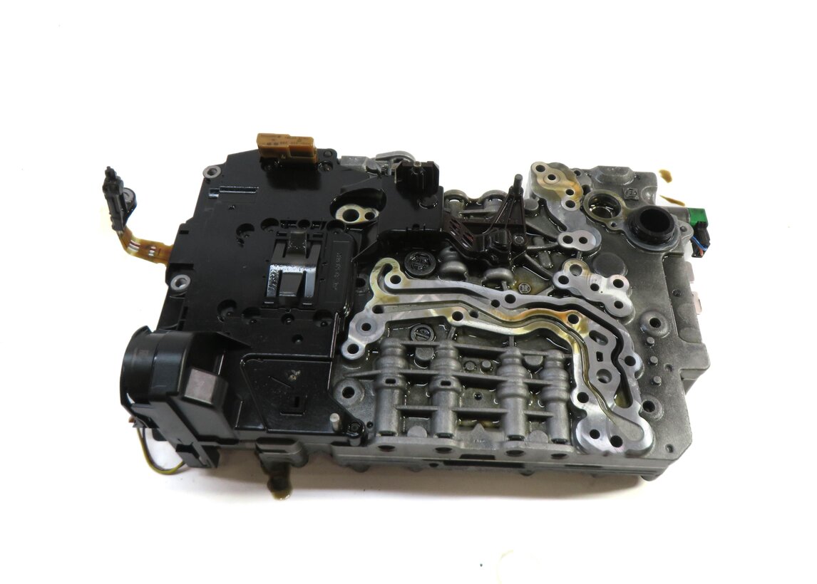 Thumbnail 3: 2012 BMW 535i (F10) 3.0L N55 AWD 8 SPEED AUTO AUTOMATIC TRANSMISSION VALVE BODY