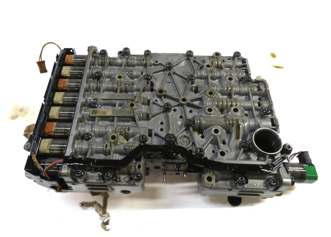 Thumbnail 4: 2012 BMW 535i (F10) 3.0L N55 AWD 8 SPEED AUTO AUTOMATIC TRANSMISSION VALVE BODY