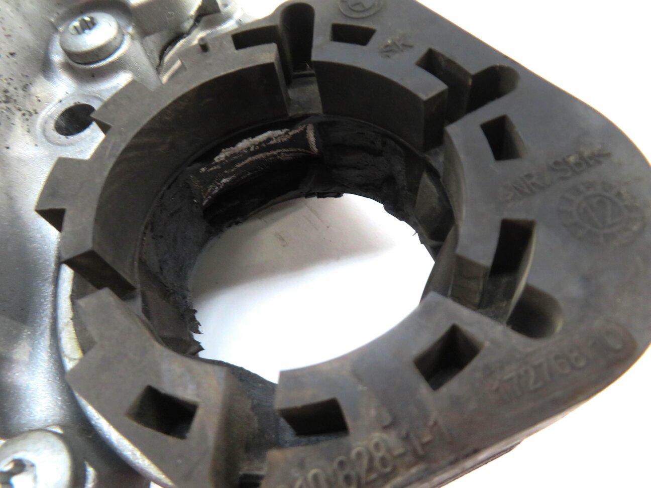 Thumbnail 7: 12-19 BMW 2 3 4 5 6 7 (F01 F06 F07 F10 F22 F30 F32) TRANSFER CASE w/o MOTOR