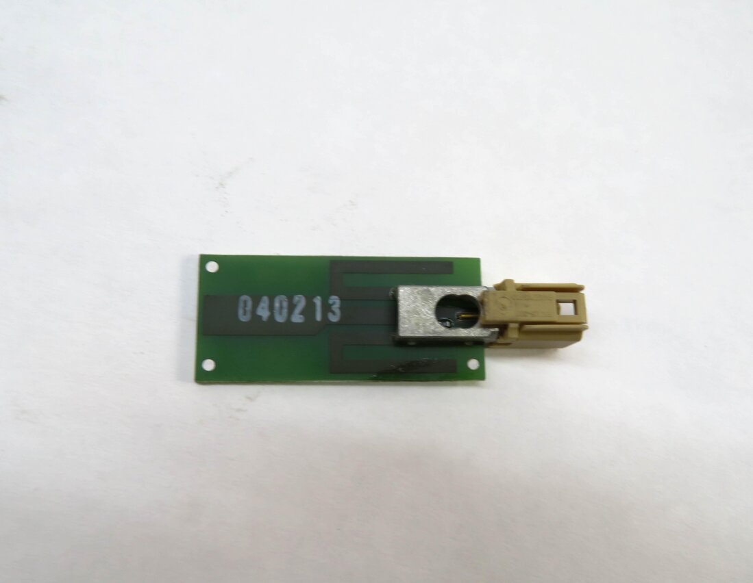 Thumbnail 3: 2010-2017 AUDI A4 Q5 S4 SQ5 (B8 8K 8R) BLUETOOTH COMMUNICATION CONTROL MODULE
