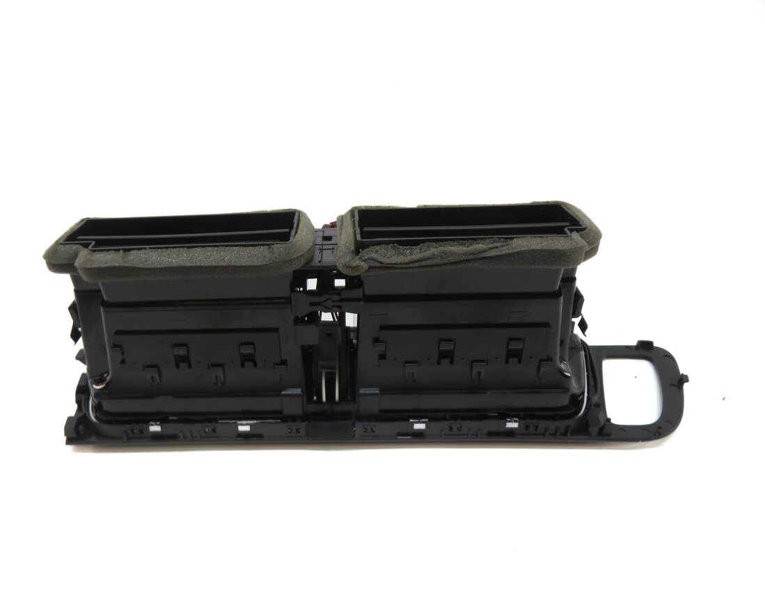 Thumbnail 4: 2013 AUDI Q5 (B8 8R) FRONT CENTER DASH HEATER A/C AIR VENT