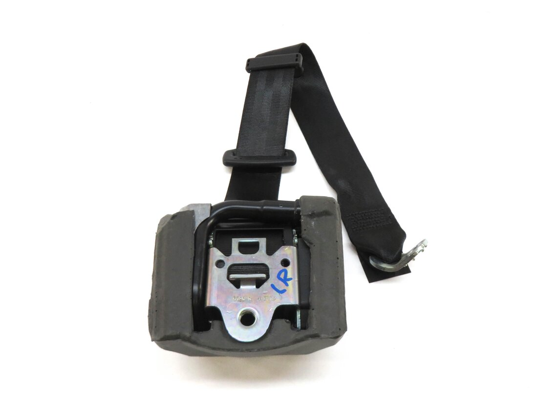 Thumbnail 3: 2013 AUDI Q5 (B8 8R) REAR SEAT LEFT SEATBELT SEAT BELT RETRACTOR (BLACK)