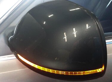 Thumbnail 2: 09-14 AUDI Q5 (8R) LEFT P-FOLD HEAT AUTODIM MEMORY DOOR MIRROR w/ LIGHT (GRAY)