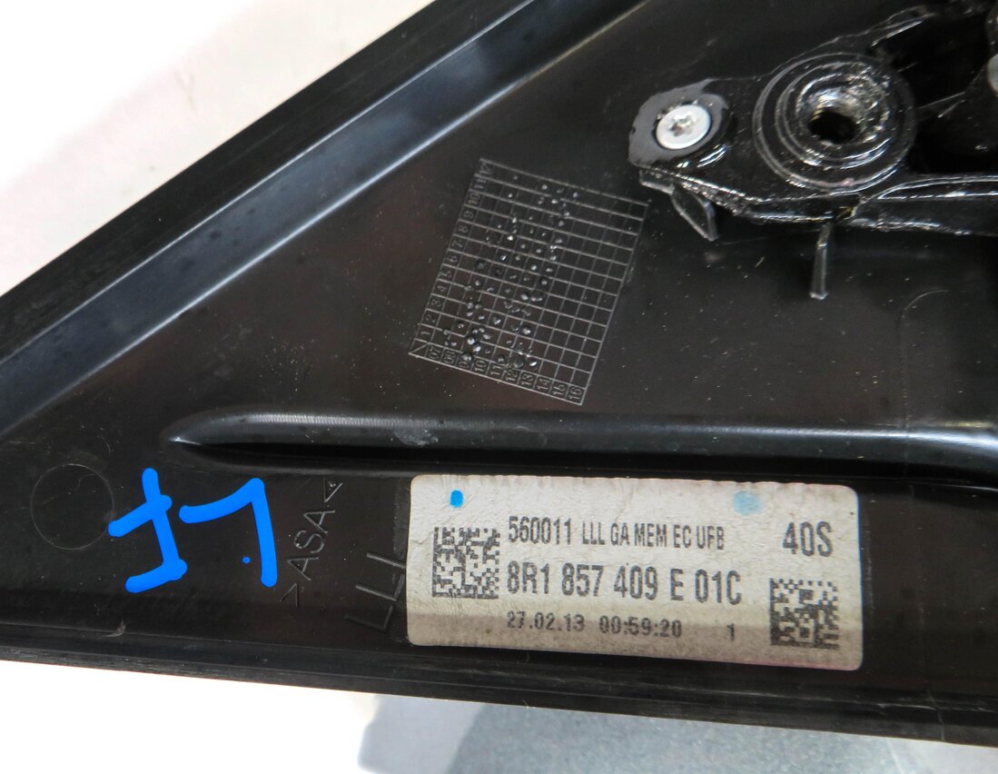 Thumbnail 8: 09-14 AUDI Q5 (8R) LEFT P-FOLD HEAT AUTODIM MEMORY DOOR MIRROR w/ LIGHT (GRAY)