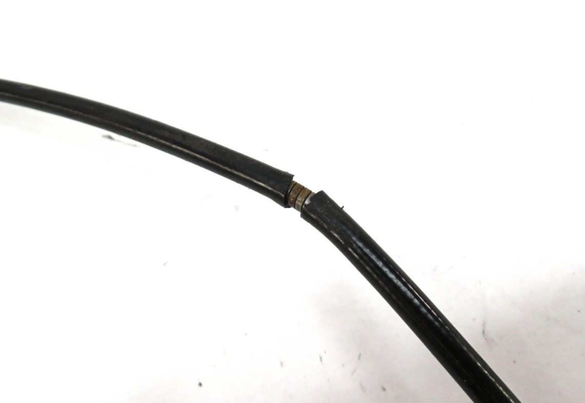 Thumbnail 9: 2008 BMW 535i (E60) FRONT LEFT & RIGHT HOOD LATCH SET/2 w/ CABLE 51237115229