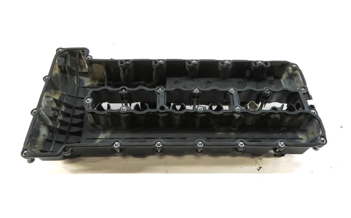 Thumbnail 4: 07-16 BMW 335i 535i 740i X6 Z4 (E60 E90) 3.0L N54 TWIN TURBO ENGINE VALVE COVER