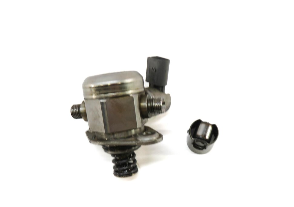Thumbnail 2: 12-15 BMW 135i 335i 535i 740i X1 X3 X5 X6 - 3.0L N55 TURBO MECHANICAL FUEL PUMP