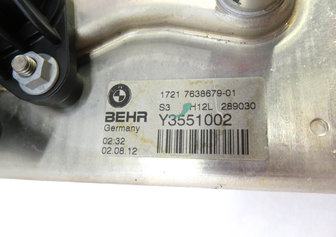 Thumbnail 5: 09-17 BMW 535i 640i 740i 750i 760i (F01 F10) - AUTOMATIC TRANSMISSION OIL COOLER