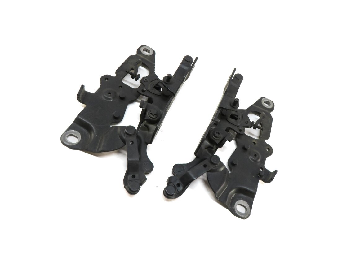 12-19 BMW 528i 535i 550i 640i 650i M5 M6 (F06 F10) FRONT HOOD HINGE SET (BLACK)