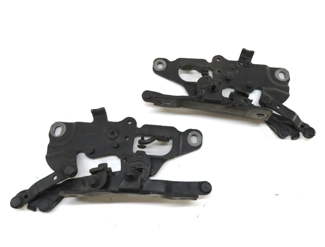Thumbnail 3: 12-19 BMW 528i 535i 550i 640i 650i M5 M6 (F06 F10) FRONT HOOD HINGE SET (BLACK)