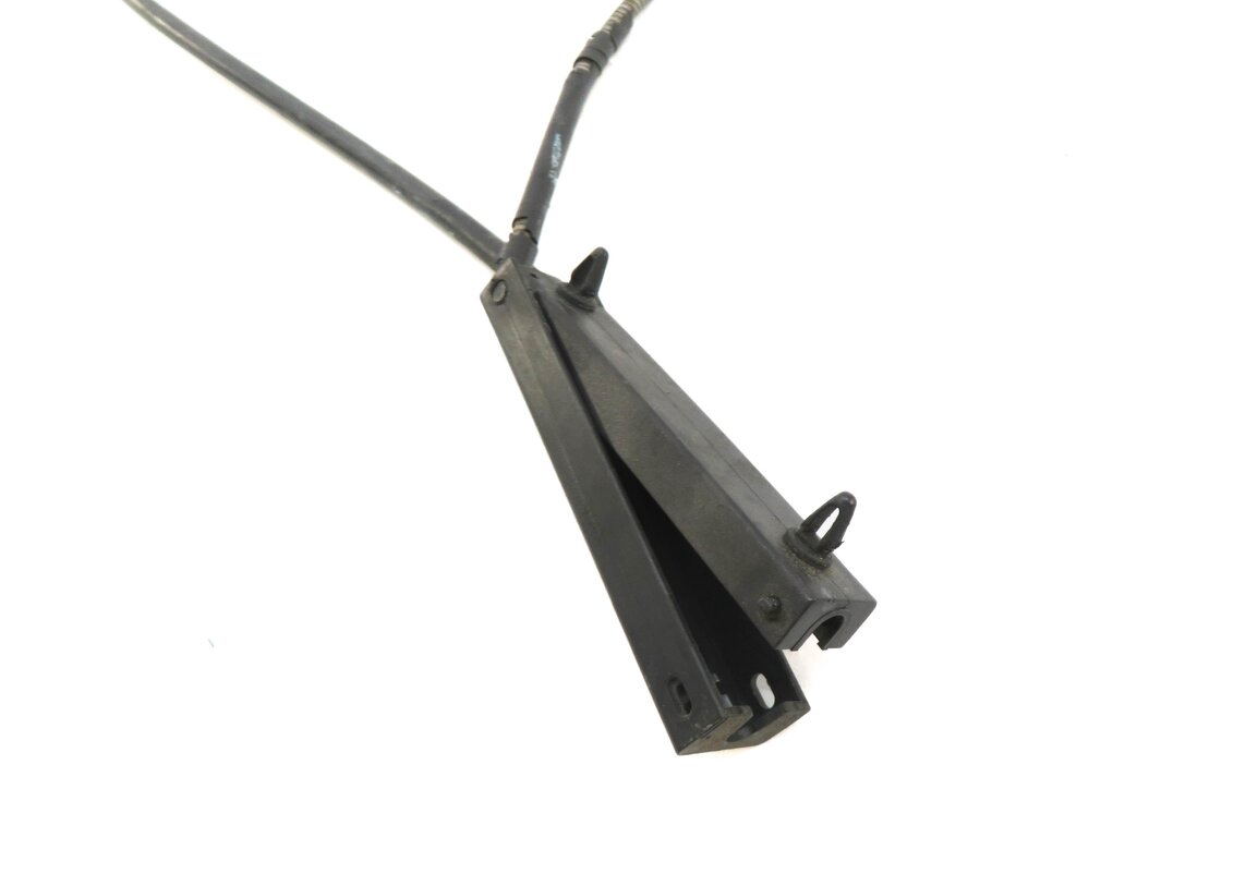 Thumbnail 9: 2013 BMW 535i (F10) FRONT LEFT & RIGHT LOWER HOOD LOCK LATCH SET w/ CABLE
