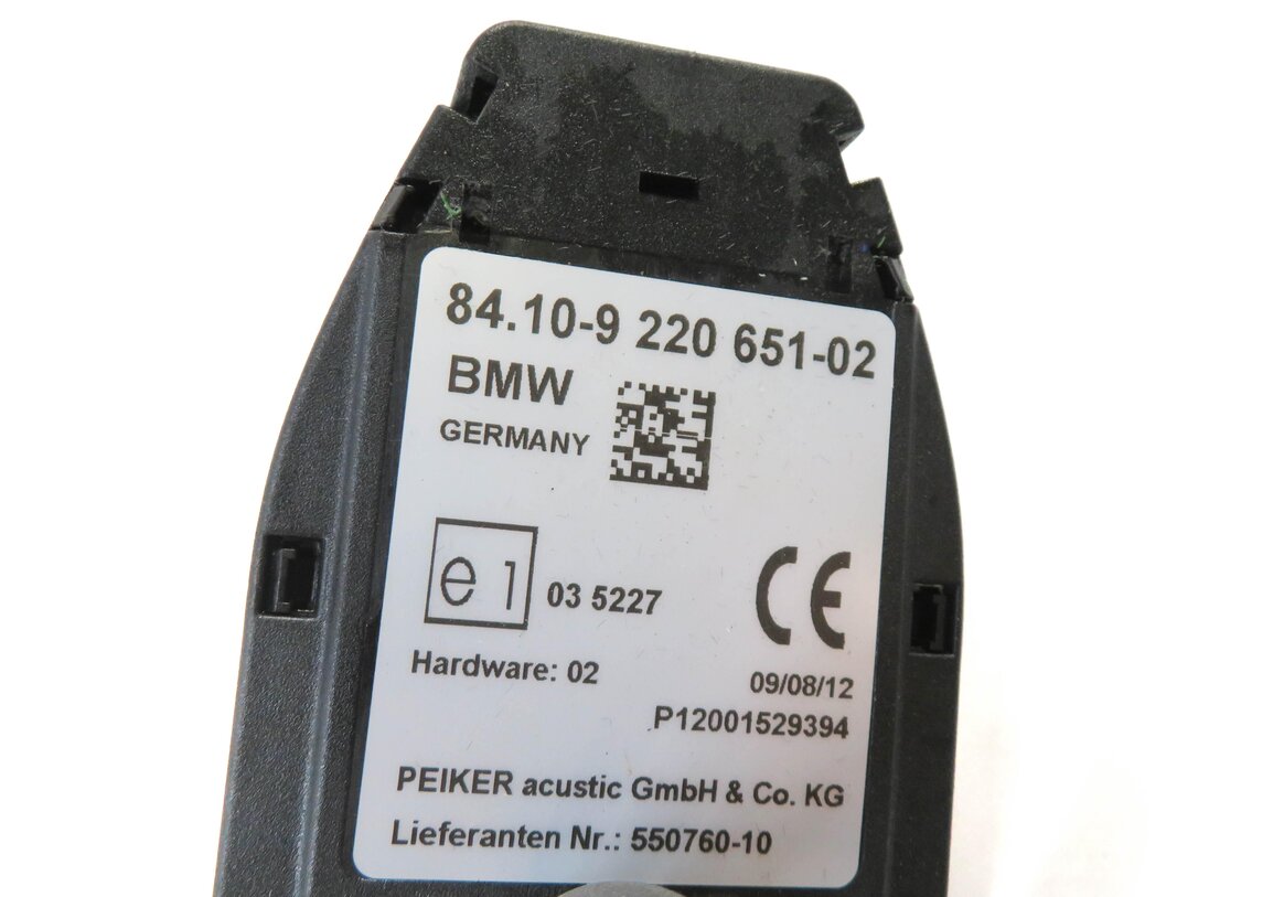 Thumbnail 4: 2013 BMW 535i (F10) FRONT CENTER CONSOLE CELL PHONE SNAP IN CRADLE ADAPTER