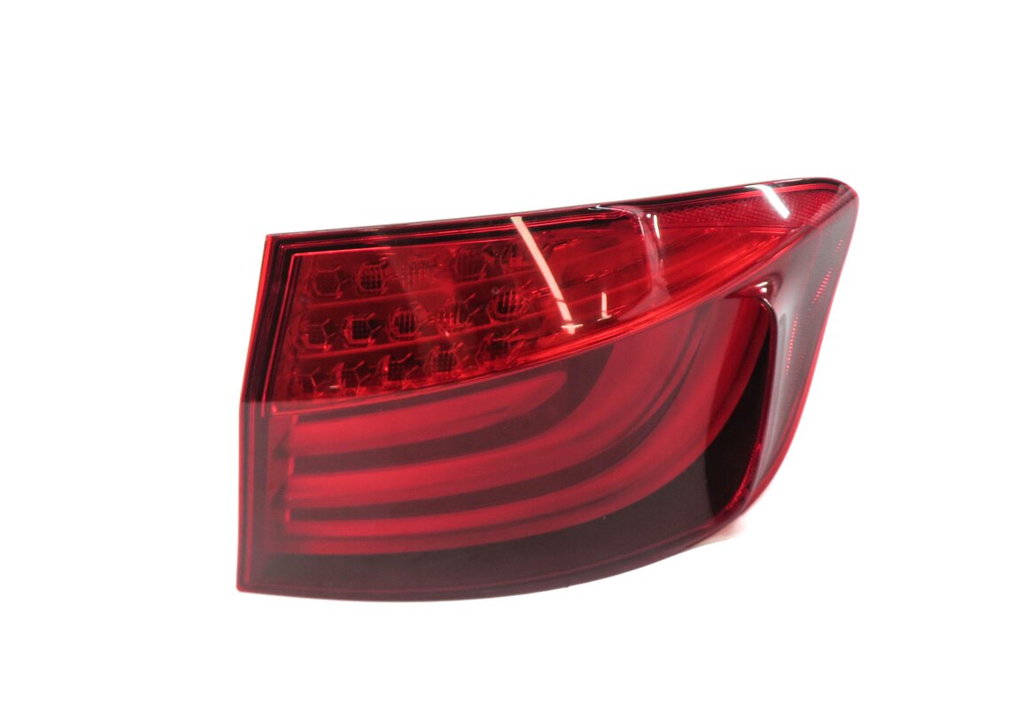 2011-2013 BMW 528i 535i 550i M5 (F10) RIGHT PASSENGER TAILLIGHT BRAKE LIGHT LAMP