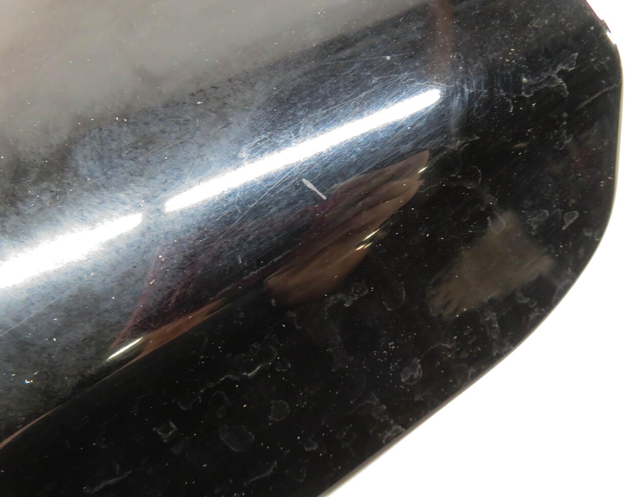 Thumbnail 5: 11-16 BMW 528i 535i 550i M5 (F10) GAS FILLER FUEL TANK DOOR (BLACK 2 668)