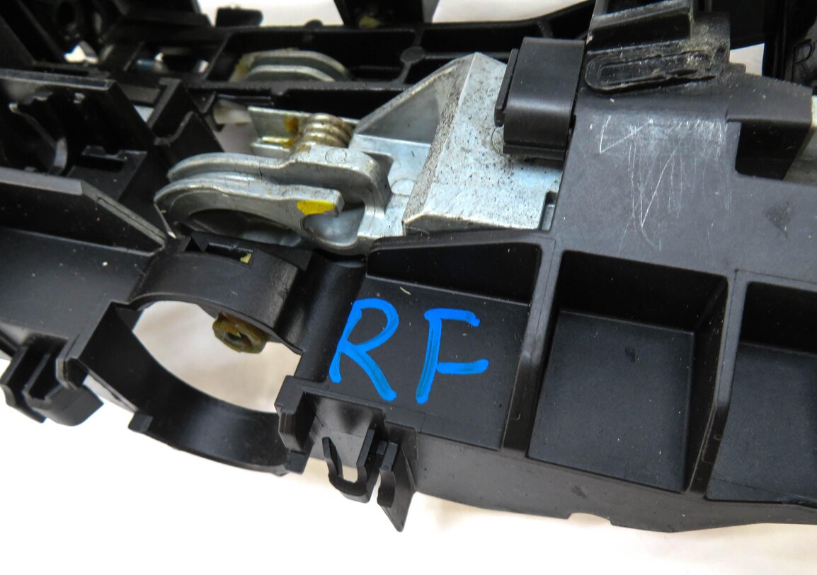 Thumbnail 5: 09-19 BMW 5 6 7 SERIES (F01 F10 F12) RIGHT REAR COMFORT DOOR HANDLE (BLACK 668)