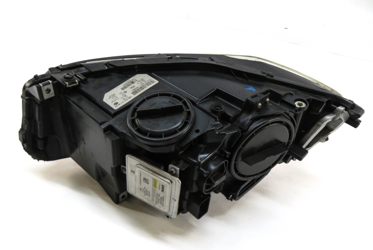 Thumbnail 4: 2011-2013 BMW 528i 535i 550i M5 (F10) RIGHT - XENON HID ADAPTIVE HEADLIGHT LAMP