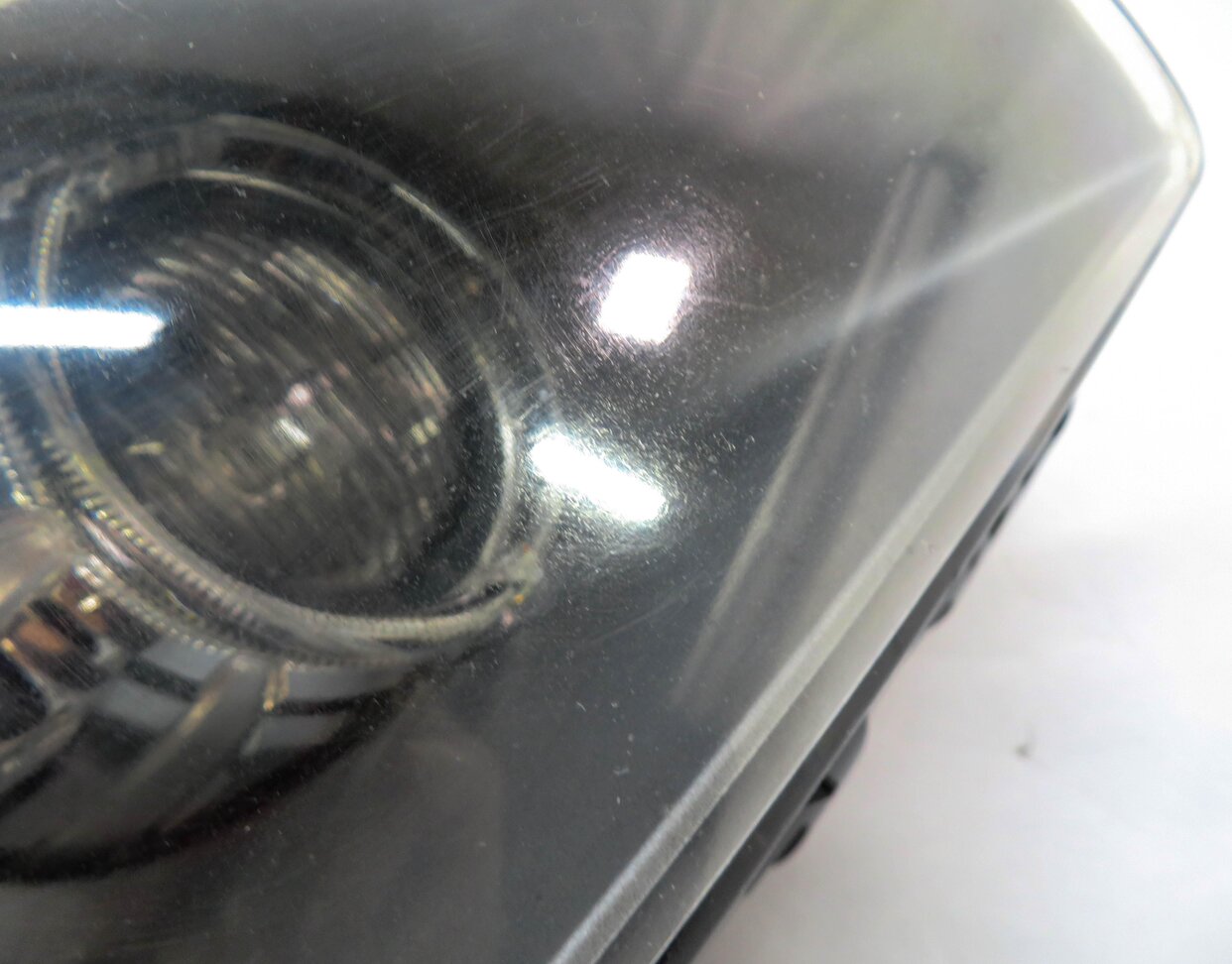 Thumbnail 9: 2011-2013 BMW 528i 535i 550i M5 (F10) RIGHT - XENON HID ADAPTIVE HEADLIGHT LAMP