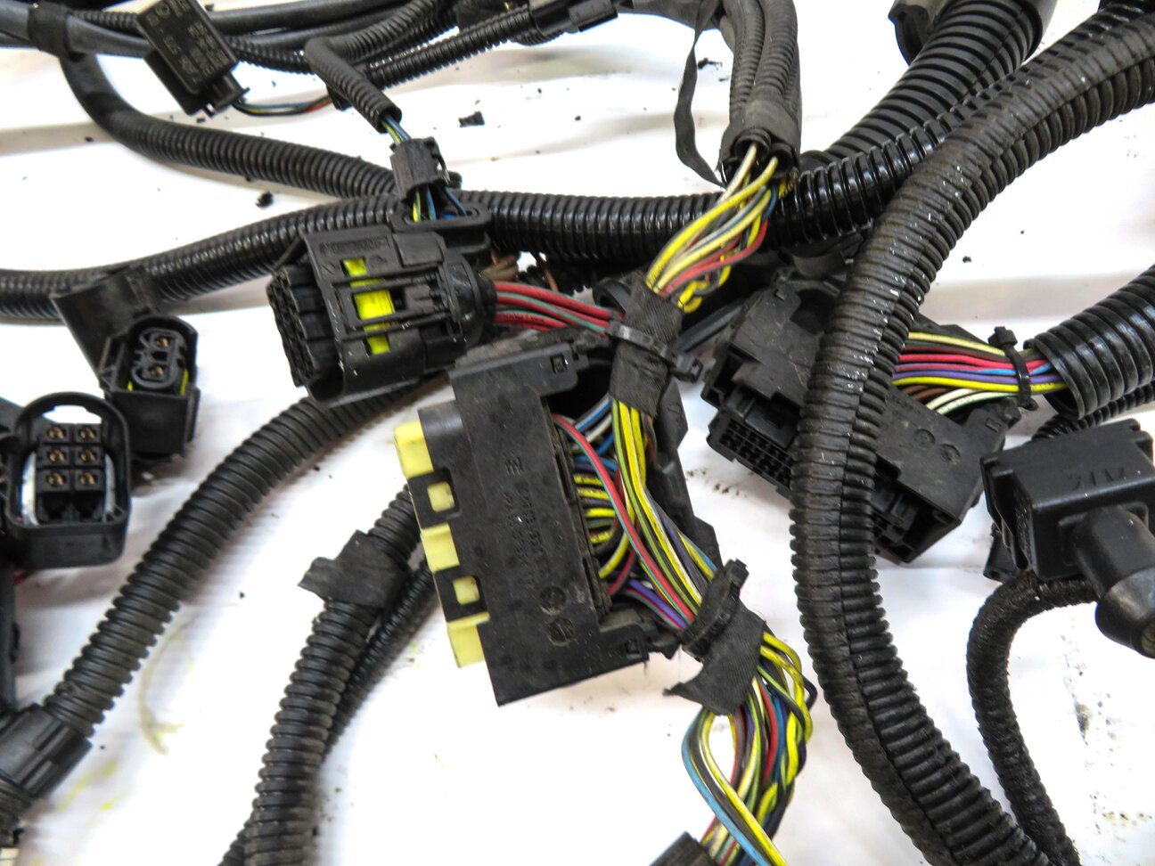Thumbnail 5: 2013 BMW 535i (F10) 3.0L N55 TURBO ENGINE WIRE WIRING HARNESS LOOM