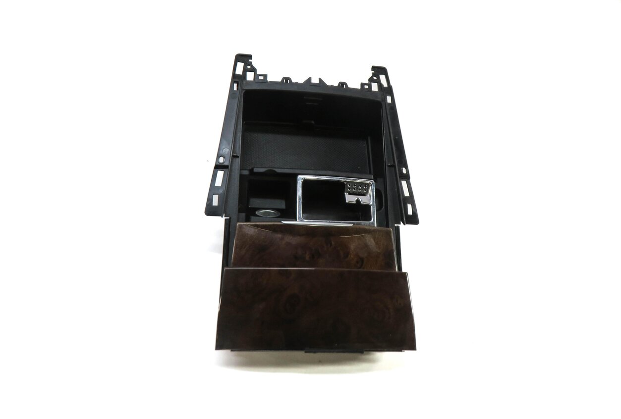 Thumbnail 9: 2016 E350 SEDAN (W212) FRONT CENTER CONSOLE STORAGE BIN w/ ASH TRAY (WALNUT)