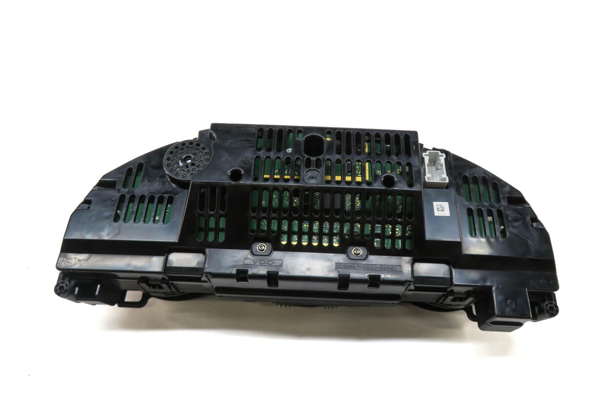 Thumbnail 5: 2016-2017 MERCEDES E350 E400 E550 (C207 W212) SPEEDOMETER GAUGE CLUSTER (122k)